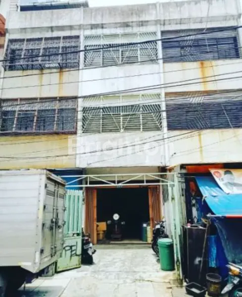 image RUKO MANGGA BESAR 20.6 X 4 JAKARTA BARAT (1)