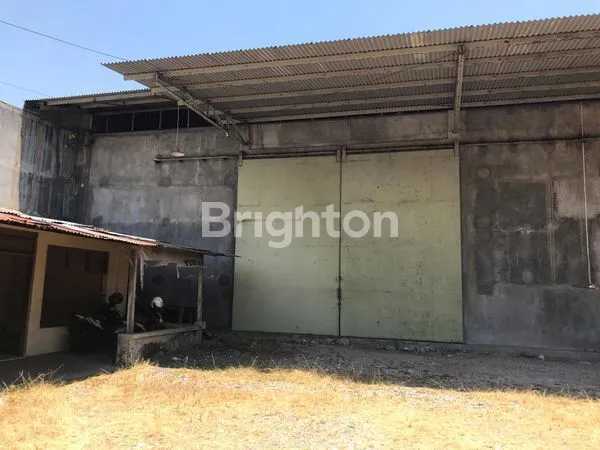 image GUDANG & TEMPAT KOST AKTIF DI TULUNGAGUNG (3)