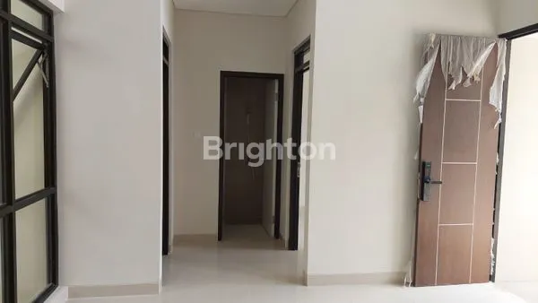 image RUMAH CANTIK DALAM CLUSTER NUANSA RESORT DAN VIEW PEGUNUNGAN DI SENTUL BOGOR (7)