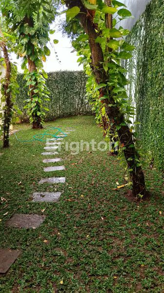 image JUAL RUMAH ROYAL RESIDENCE (2)