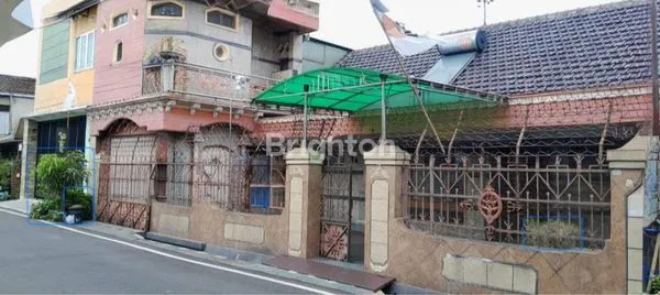 image RUMAH LOTENG DI TENGAH KOTA MALANG (1)