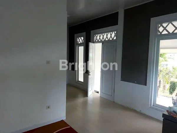 image HUNIAN ASRI DIGADOG DENGAN PERKARANGAN LUAS (4)