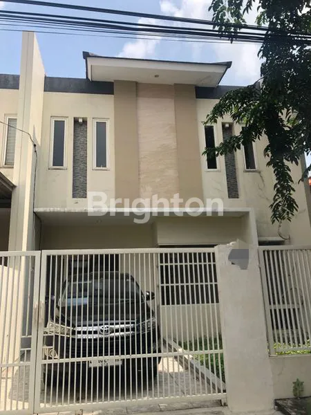 image RUMAH MINIMALIS TERAWAT JEMURSARI SURABAYA SELATAN (1)