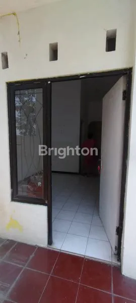 image HUNIAN TENGAH KOTA SIDOARJO DEKAT PINTU TOLL (2)