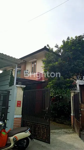image RUMAH LUAS DI KOMPLEK PERMATA CIMAHI (JUAL) (2)