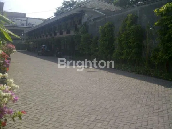 image RUMAH KOS MEWAH DI LONTAR (3)