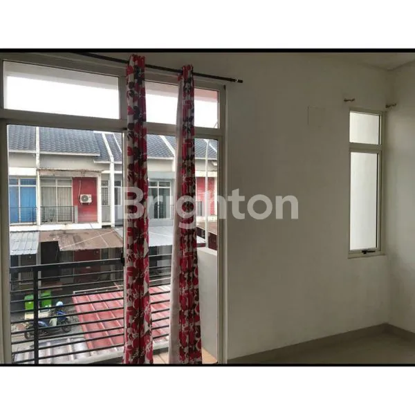 image RUMAH SIAP HUNI - RESIDENCE ONE BSD - TANGERANG SELATAN (6)