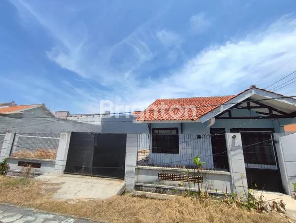 image RUMAH HOOK MEDOKAN ASRI UTARA LOKASI STRATEGIS (1)