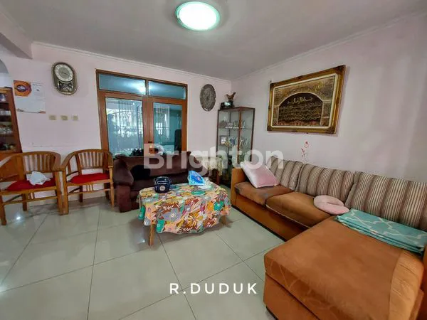 image RUMAH DI TANJUNG DUREN JAKARTA BARAT (6)