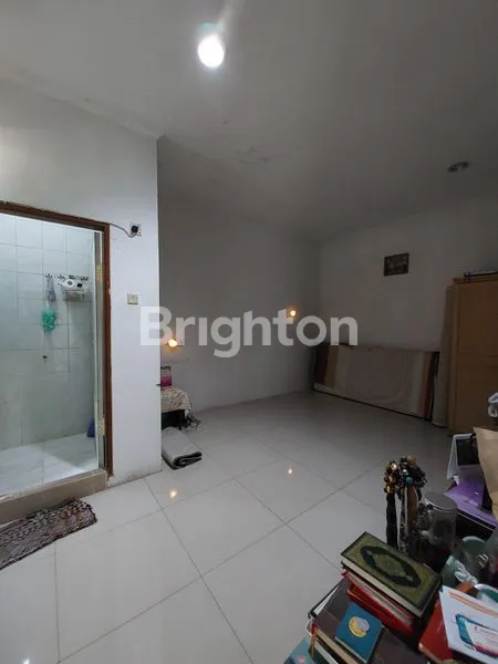 image RUMAH DI TANJUNG DUREN JAKARTA BARAT (7)
