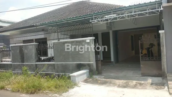 image RUMAH MEWAH SOLO BARU (1)