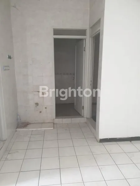 image RUMAH EX KANTOR + GUDANG DI DAERAH KLAMPIS SEMOLO SUDAH SHM (5)