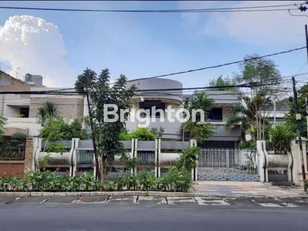 image RUMAH COMMERCIAL AREA 2 LT DI MANYAR KERTOARJO SURABAYA  (1)