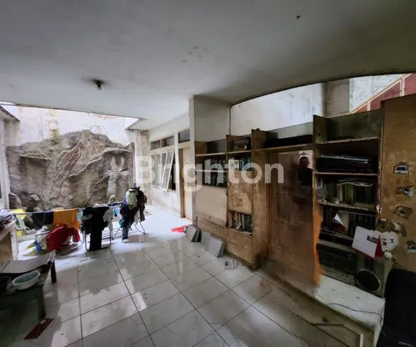 image RUANG USAHA MAINROAD JALAN DEWI SARTIKA (4)