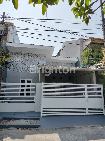 image RUMAH BARU SIAP HUNI PANDUGO DEKAT PENJARINGAN MEDOKAN MERR KEDUNG BARUK NIRWANA GUNUNGANYAR (1)