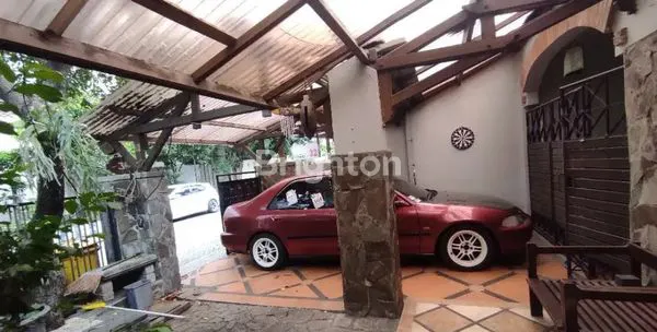 image RUMAH TENGGILIS DEKAT KAMPUS UBAYA KENDANGSARI, JEMURSARI * (2)