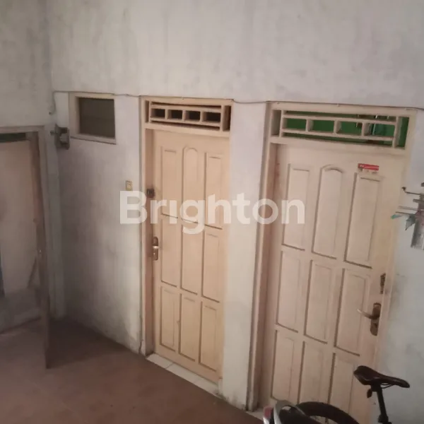 image RUMAH + KOS + RUMAH MAKAN DAERAH MANYAR KERTOARJO BONET UNAIR DARMAHUSADA PETRA MANYAR RS MENUR DAN DR. SOETOMO (2)