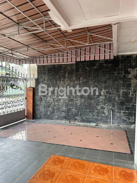 image JUAL RUMAH CLUSTER ISTIMEWA DI KAWASAN PERUMAHAN ELIT SOLO BARU (2)