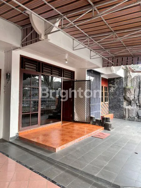 image JUAL RUMAH CLUSTER ISTIMEWA DI KAWASAN PERUMAHAN ELIT SOLO BARU (7)