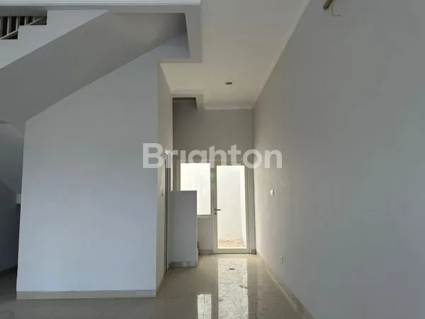 image RUKO PODOMORO PARK SIAP PAKAI (SEWA) (4)