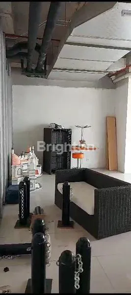 RUANG KANTOR APARTEMEN SENTRALAND KI MANGUN SARKORO KARANG KIDUL SEMARANG TENGAH DEKAT SIMPANG LIMA