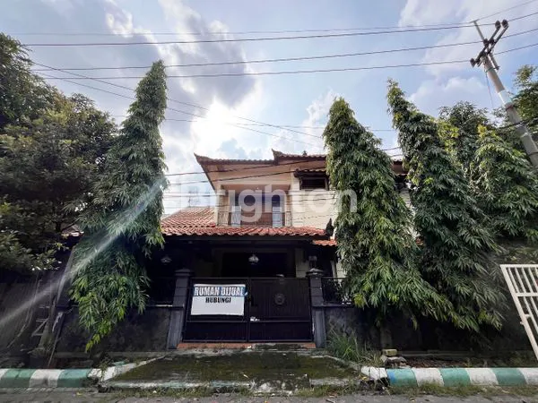 image RUMAH 2 LANTAI STRATEGIS (3)