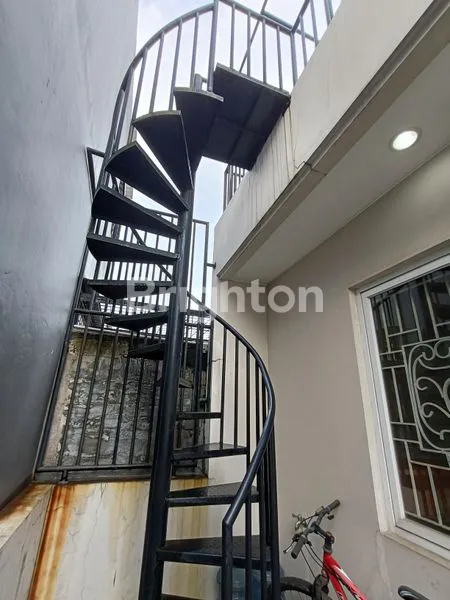 image RUMAH 2,5 LANTAI DI GADING SERPONG CLUSTER LAVENDER BSD FURNISHED (7)