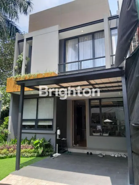 image RUMAH DI TERRAVIA BSD CITY RAYA TANGERANG, LOKASI STRATEGIS, DEKAT PINTU TOL. BEBAS BANJIR (1)