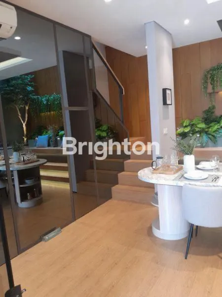 image RUMAH DI TERRAVIA BSD CITY RAYA TANGERANG, LOKASI STRATEGIS, DEKAT PINTU TOL. BEBAS BANJIR (8)