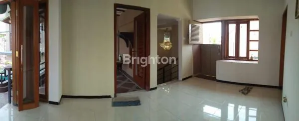 image TURUN HARGA - RUMAH MEGAH DI KARANGPLOSO DEKAT KOTA WISATA BATU (7)