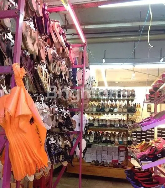 image KIOS TOKO PASAR KRANGGAN BEKASI (8)