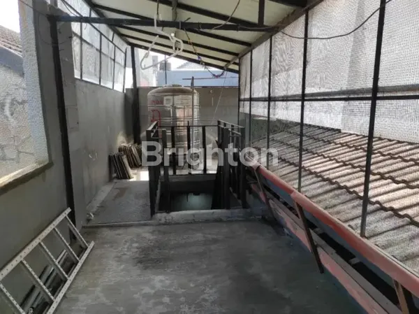 image RUMAH SECOND SIAP HUNI DI PANDUGO, LOKASI STRATEGIS (6)