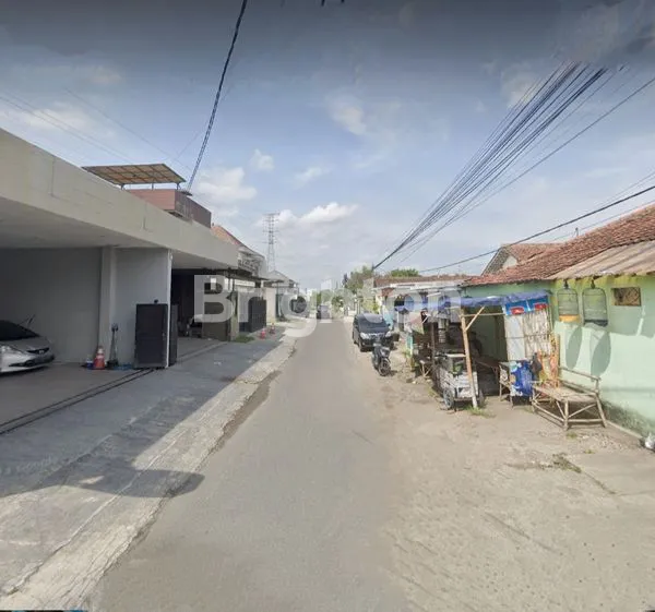 image RUKO PREMIUM 2 LANTAI DI GOGORANTE KEDIRI - LT 300M² HADAP TIMUR (5)