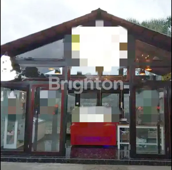 image BANGUNAN BEKAS CAFE DI KEDUNGWARU TULUNGAGUNG (7)