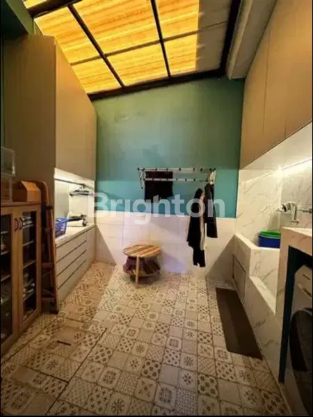 image RUMAH PINGGIR JALAN DEKAT GRAND DEPOK CITY LINGKUNGAN AMAN DAN ASRI (8)