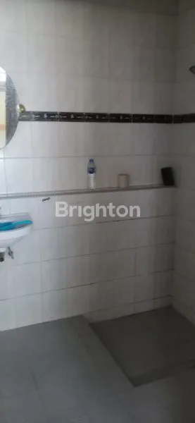 image RUMAH DI JELAMBAR JAKARTA BARAT (8)