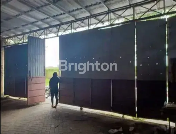 image JUAL RUMAH USAHA/ GUDANG/RUKO MEDOKAN SEMAMPIR SUKOLILO (1)