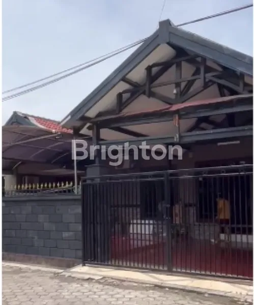 image  RUMAH TAMAN PONDOK INDAH DEKAT PAKUWON MALL PTC, DEKAT KAMPUS UNESA, DEKAT MCD (1)