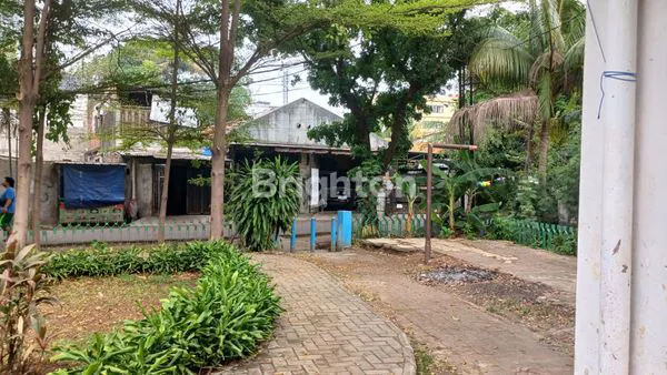 RUMAH TUA HITUNG TANAH, KOMPLEKS BINA MARGA, JAKARTA SELATAN