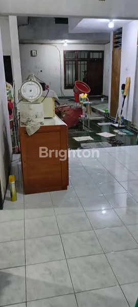 image DIJUAL RUMAH SIAP HUNI DI JALAN GERSIKAN DEKAT TENGAH KOTA (1)
