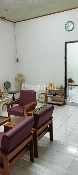 image DIJUAL RUMAH SIAP HUNI DI JALAN GERSIKAN DEKAT TENGAH KOTA (7)