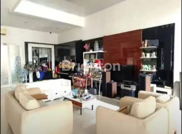 image DHARMAHUSADA DEKAT UNAIR (7)