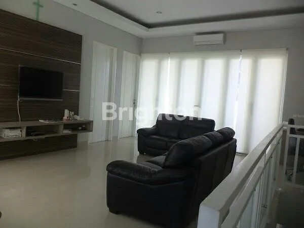 image DIJUAL RUMAH MODERN MINIMALIS DI RENON (7)