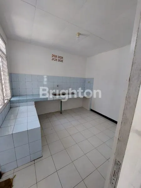 image RUMAH TERAWAT SIAP HUNI DI TENGAH KOTA BANDUNG ARCAMANIK BANDUNG (2)