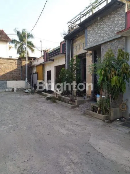 image RUMAH 2 LANTAI SIAP HUNI (2)