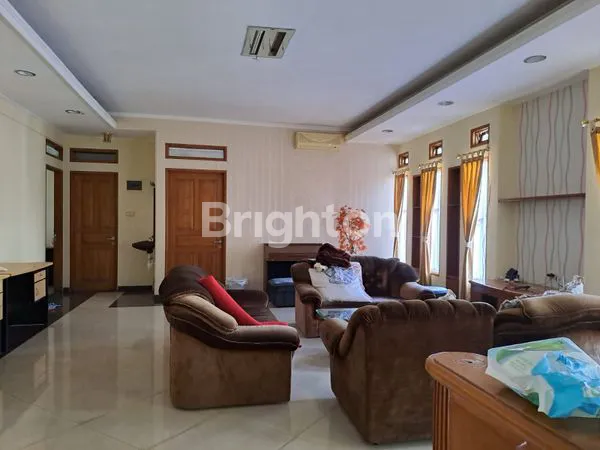 image DIJUAL RUMAH LOKASI STRATEGIS JUNJUNAN DALAM BANDUNG (4)