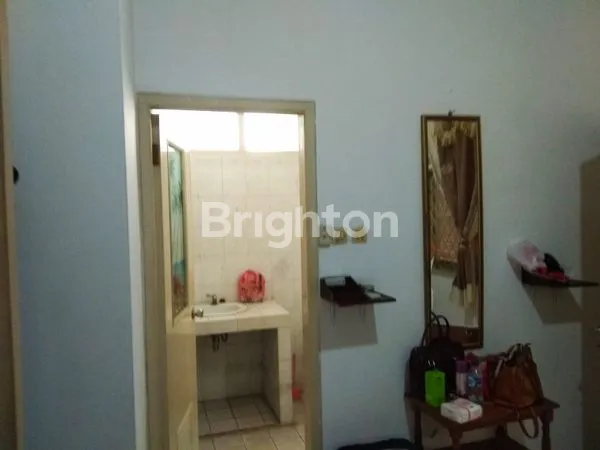 image RUMAH MEWAH NAN ASRI, FURNISHED SIAP PAKAI DI JALAN. CINDE (5)