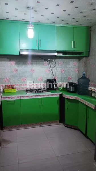 image RUKO GANDENG 2 LANTAI SIAP PAKAI (5)