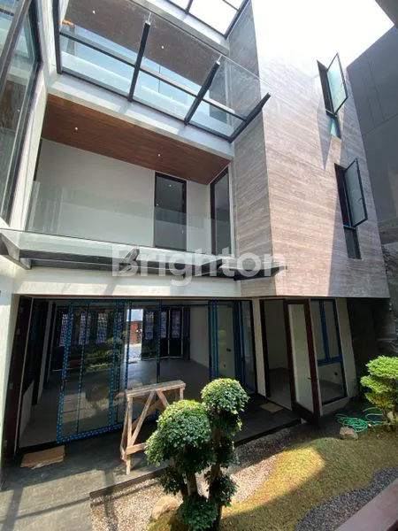 image RUMAH CITRALAND KAWASAN GOLF DEKAT UC CIPUTRA GWALK BGI SELAT DELTA PUNCAK GOLF TELUK GOLF GALERIA TANJUNG GOLF (3)