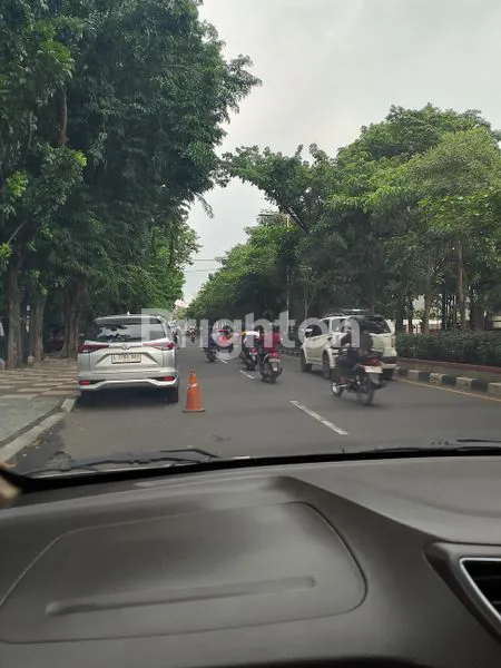 image RUKO + GUDANG, AMAT SANGAT STRATEGIS, UNTUK KANTOR , TOKO DAN USAHA LAIN SANGAT COCOK, STRATEGIS, DI JALUR RAMAI, JALAN LEBAR , PAMULARSIH, SEMARANG BARAT, SEMARANG (7)
